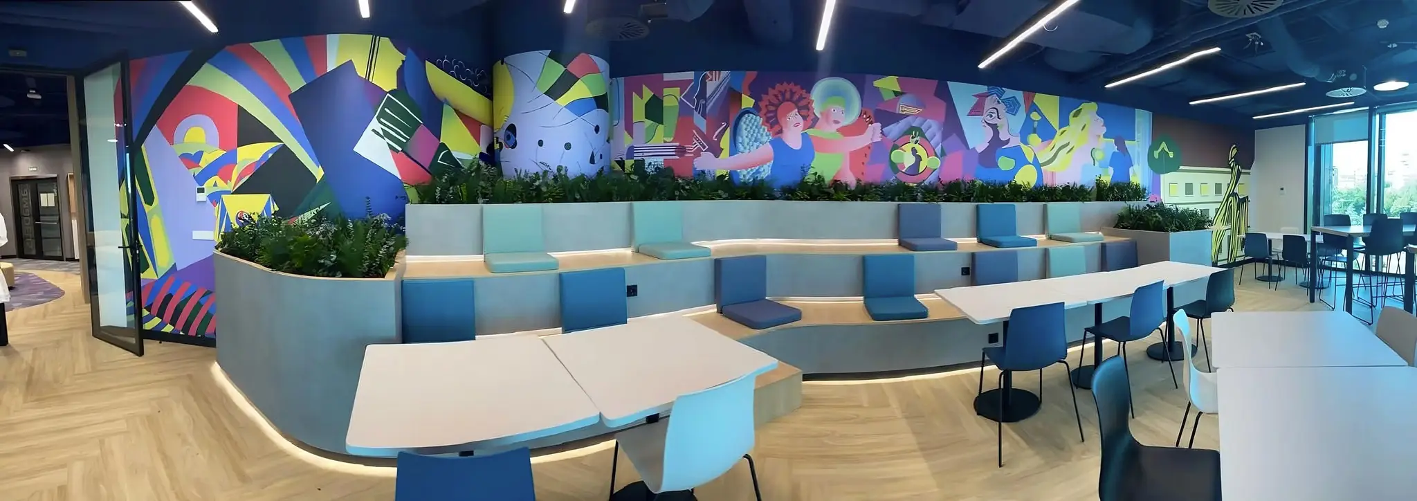 Diseño ambiental — oficinas AMADEUS