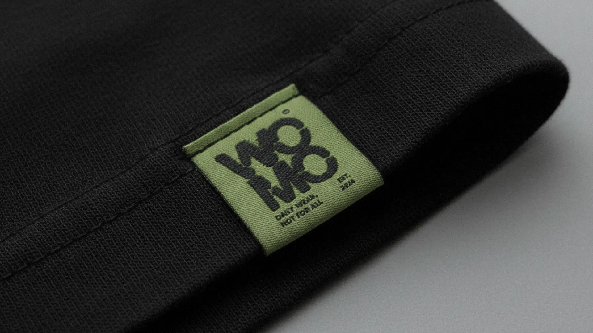 WOMO Brand — 8 de 11